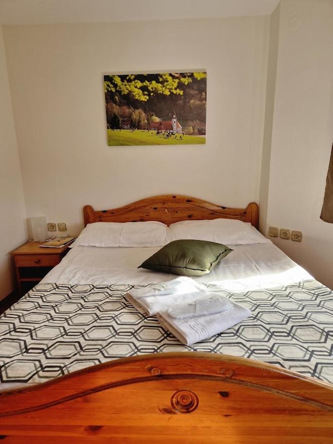 Guesthouse Jelenov Greben Подчетртек Экстерьер фото