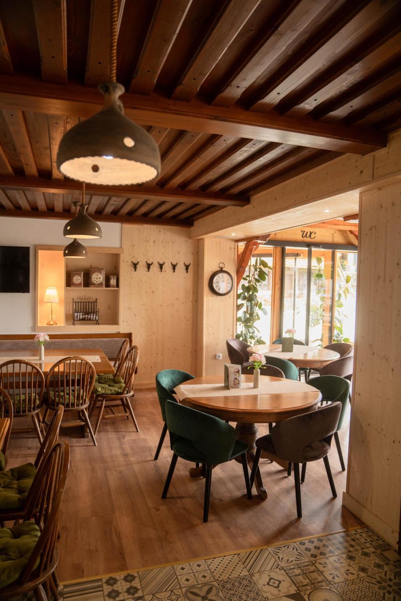 Guesthouse Jelenov Greben Подчетртек Экстерьер фото